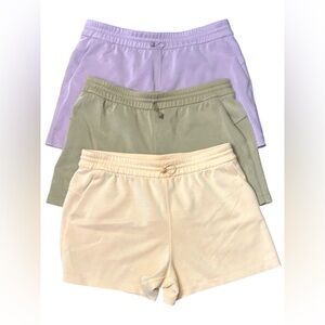 Lululemon Athletica Women’s Softstreme Shorts Bundle